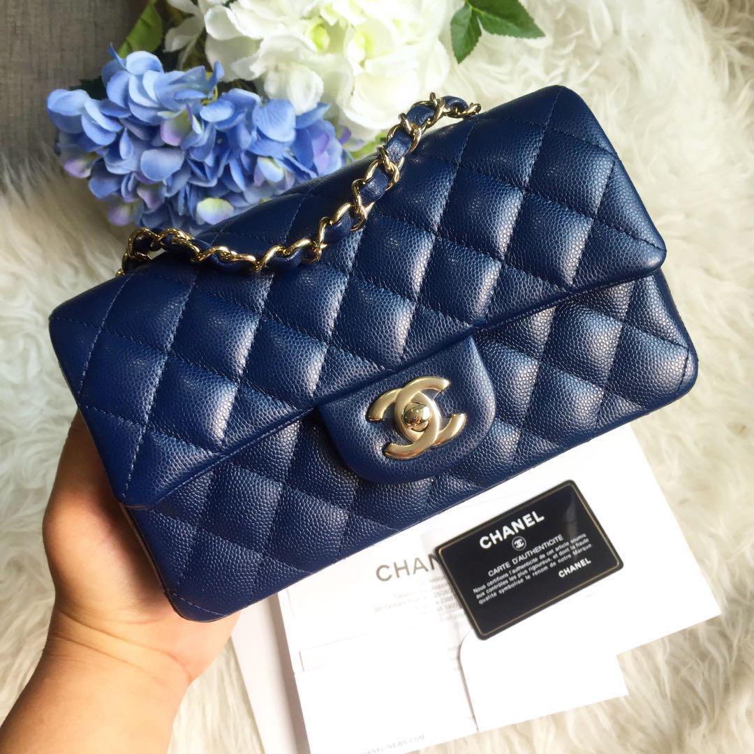 chanel classic flap navy blue