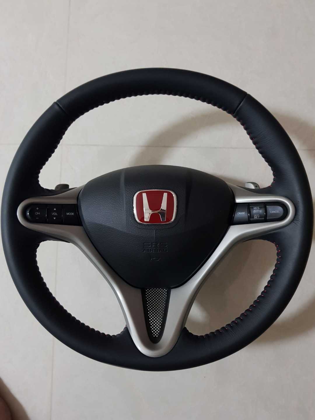 Honda Civic FD2A Steering wheel, Car Accessories, Accessories on Carousell