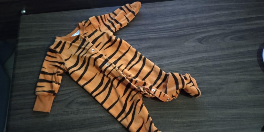 tigger sleepsuit