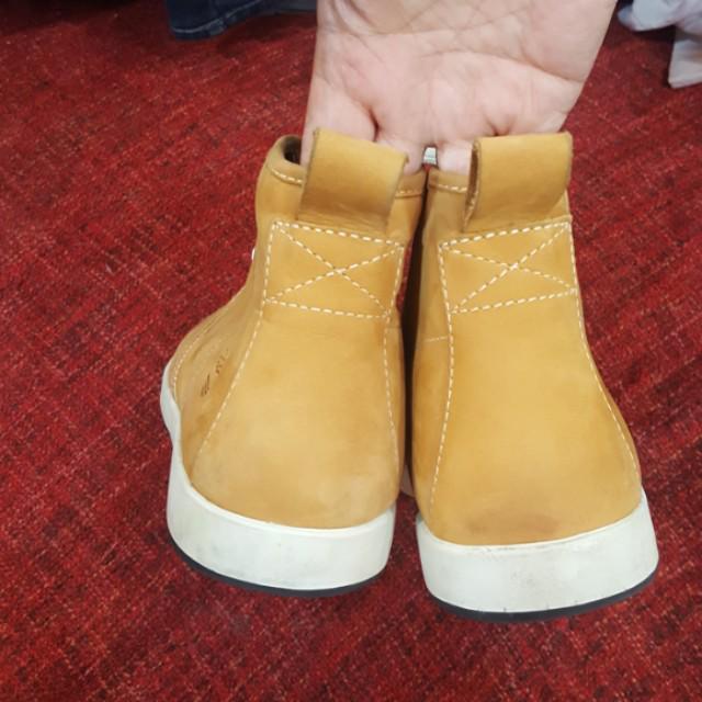 genuine leather timberland