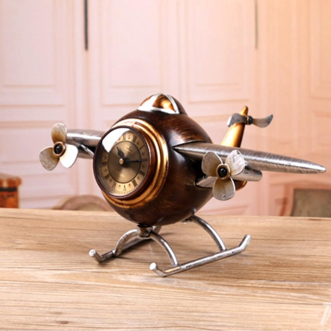 Aeroplane Desk Clock Vintage Collectibles Vintage Collectibles