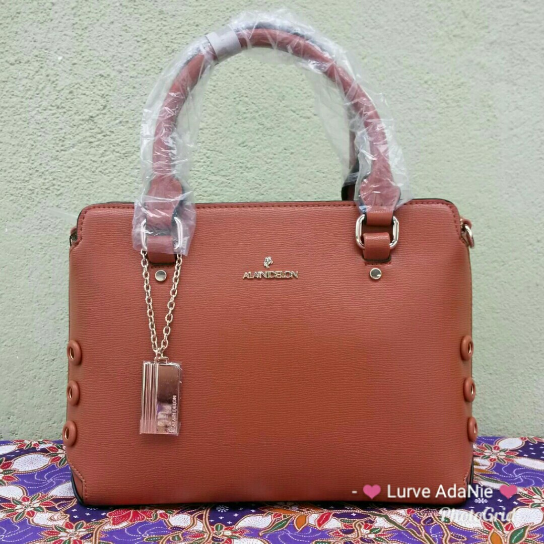 Alain delon handbag malaysia outlet