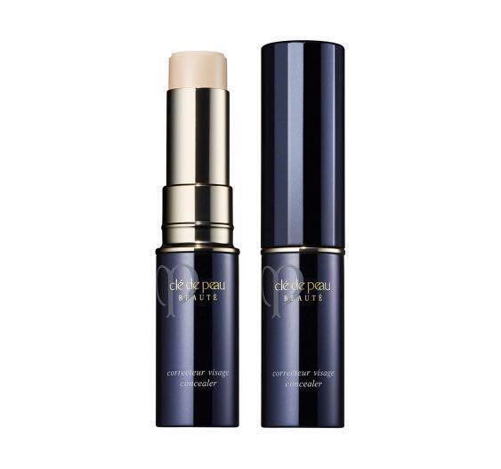 *AUTHENTIC* Cle De Peau Beaute Concealer Takal/Sampler 1 gram (Category: Makeup) located in Mandaluyong City. Submitted by allaboutthatbase (Listing ID 170365127, Image 1). Description: An extraordinary concealer that reveals your true perfection. Award-Winning! SHADES AVAILABLE : Ivory - Works for both Fair Warm/Neutral - NC15-20 Almond - Fair Warm - NC20-30 complexions Ocher - warm olive - suits NC30-35 complexions Beige - Neutral - suits NC25-