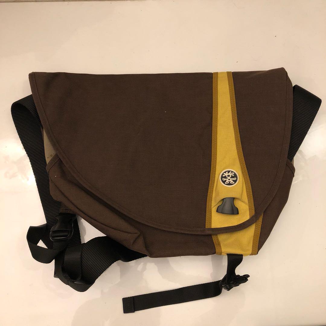 ergonomic sling bag