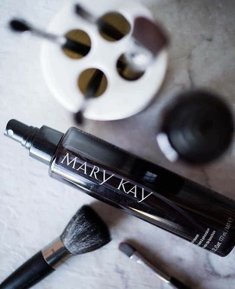 Mary kay top brush cleaner