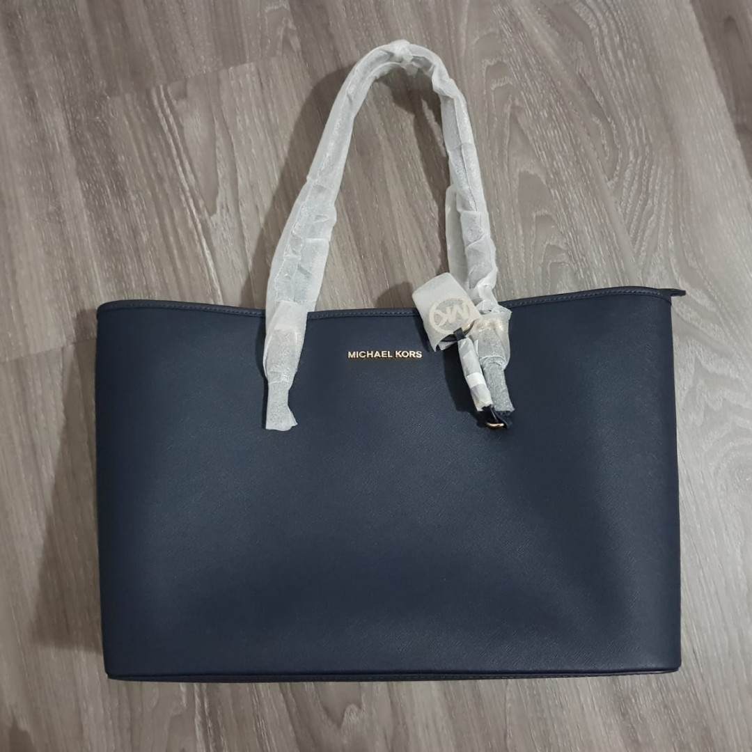 jet set michael kors handbag