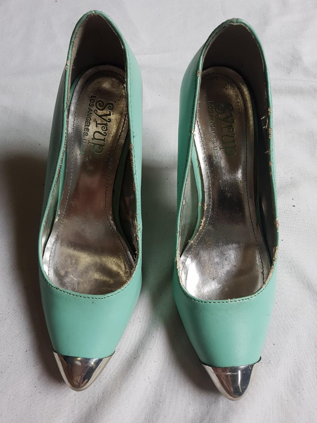 green pointed toe pumps