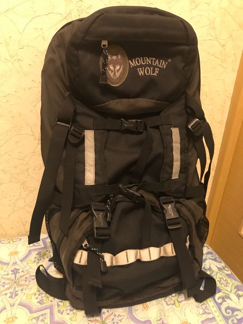 Mountain wolf Backpack Carousell