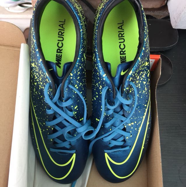 nike mercurial victory soccer cleats