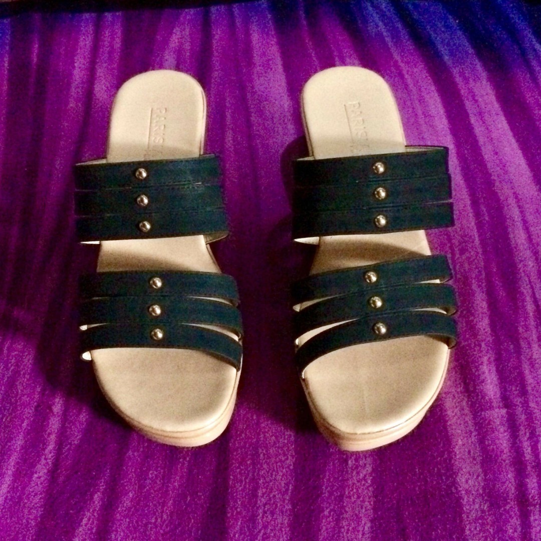 tate sandals