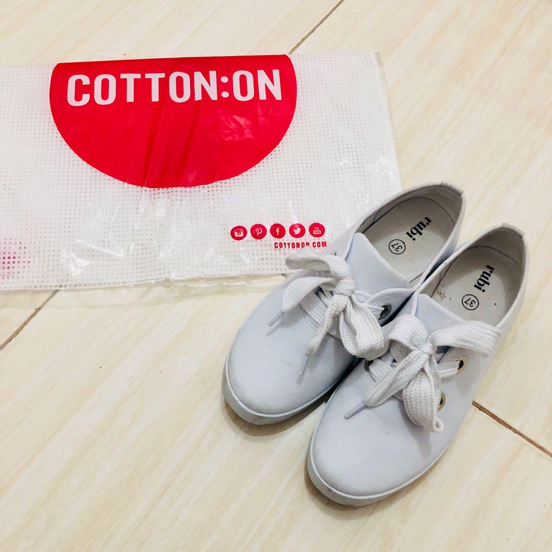 Sepatu rubi by cotton on