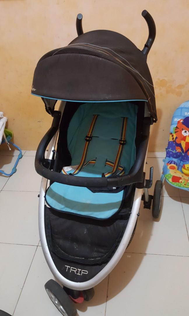 cocolatte trip stroller review