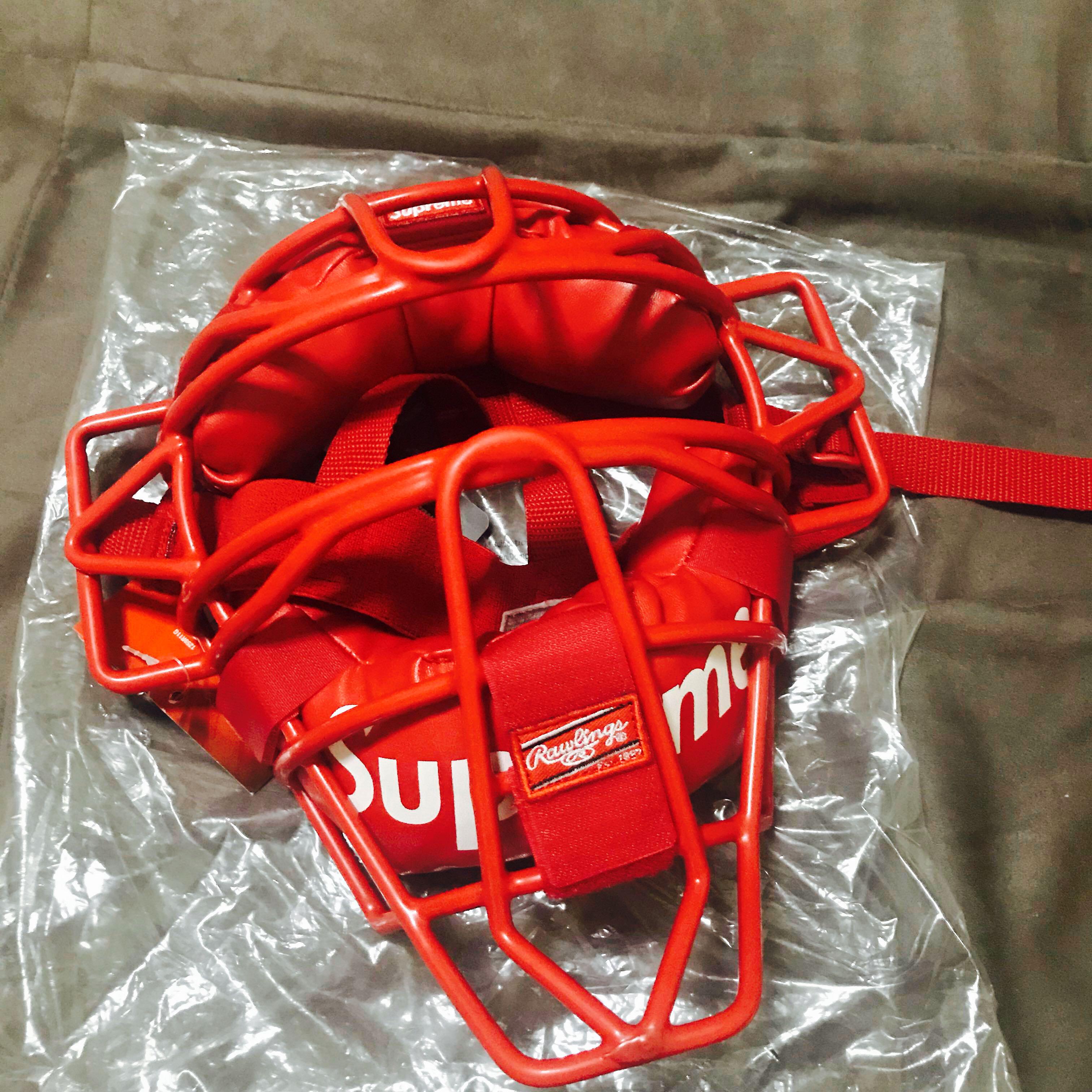 Supreme X Rawlings Catcher Mask Stock on hand, Health & Nutrition, Face
