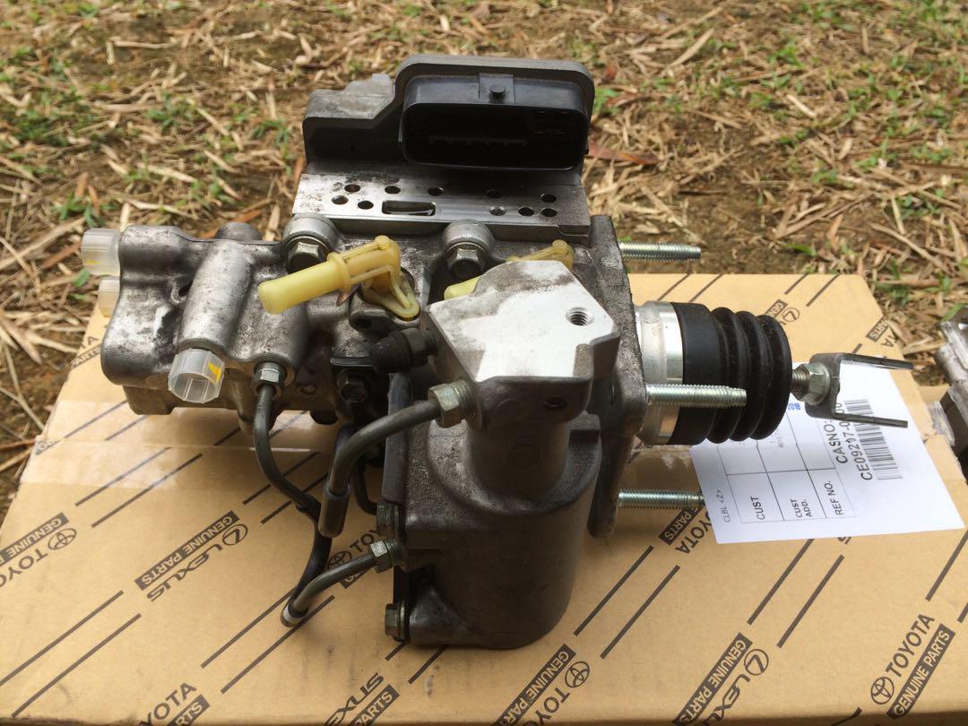 Toyota Prius brake master cylinder, Auto Accessories on Carousell