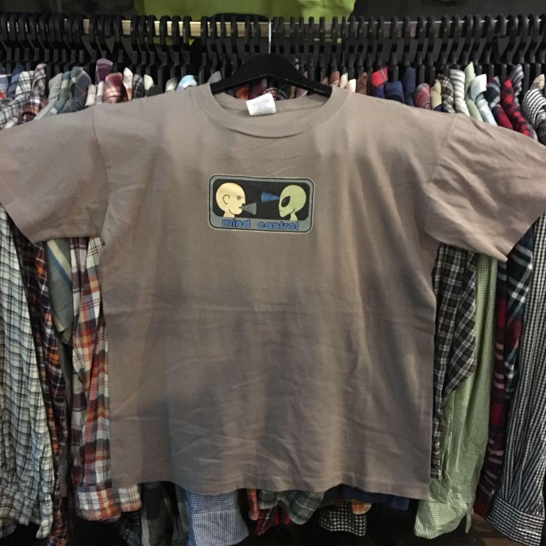Vtg Alien Workshop Tshirt Men S Fashion Clothes On Carousell