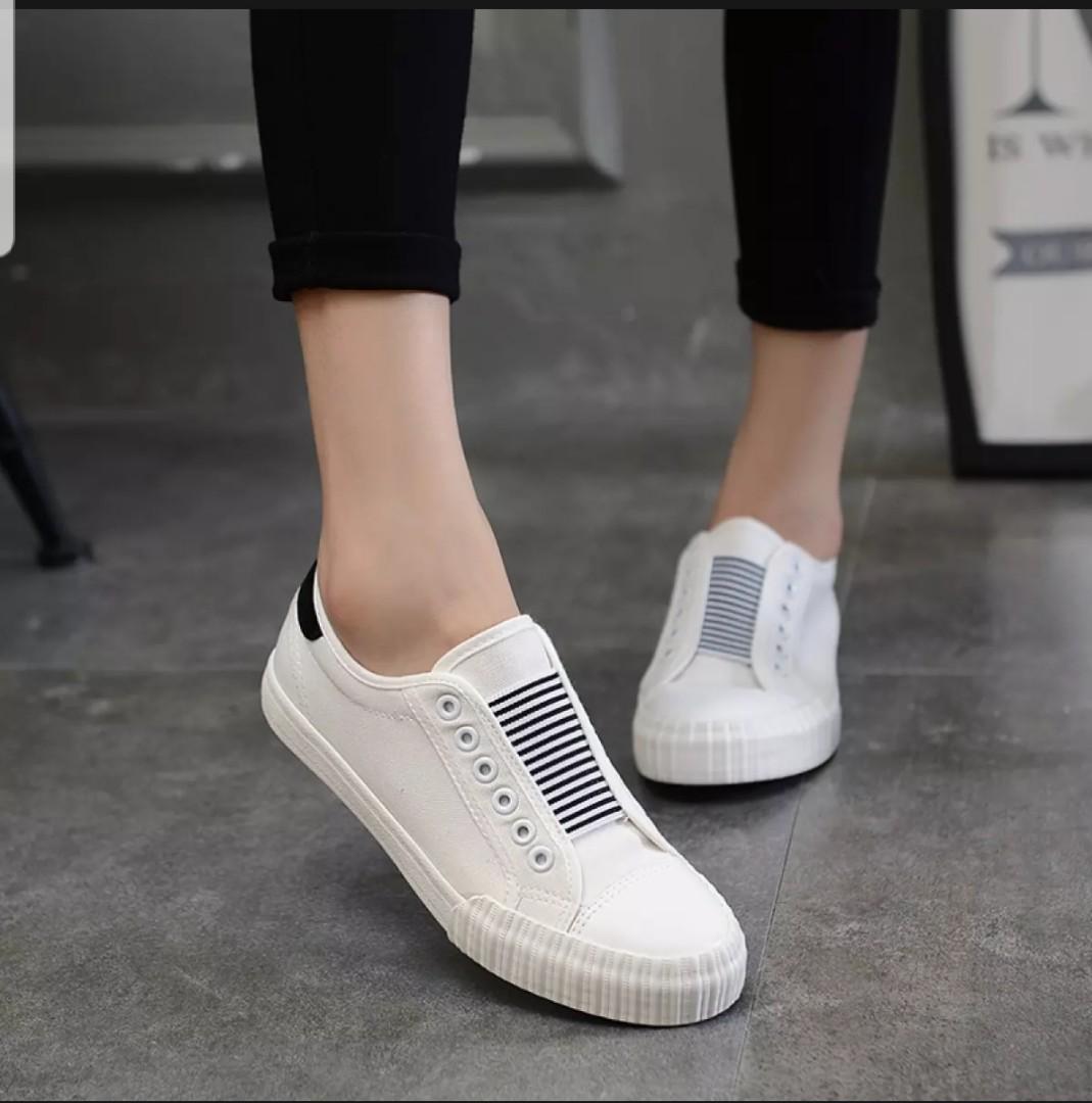 White color canvas discount shoes