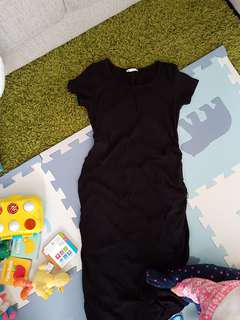 Maternity clothes