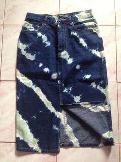 Hw Skirt with slit