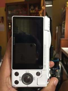 Sony a5100