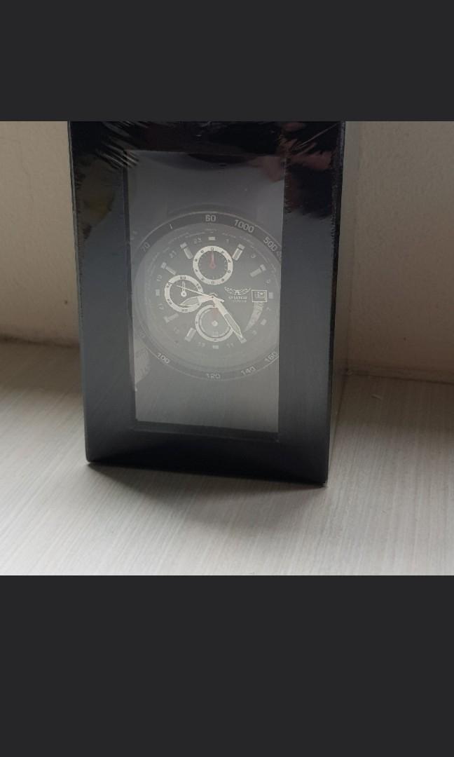 Aviator avw8974g76 price Clearance