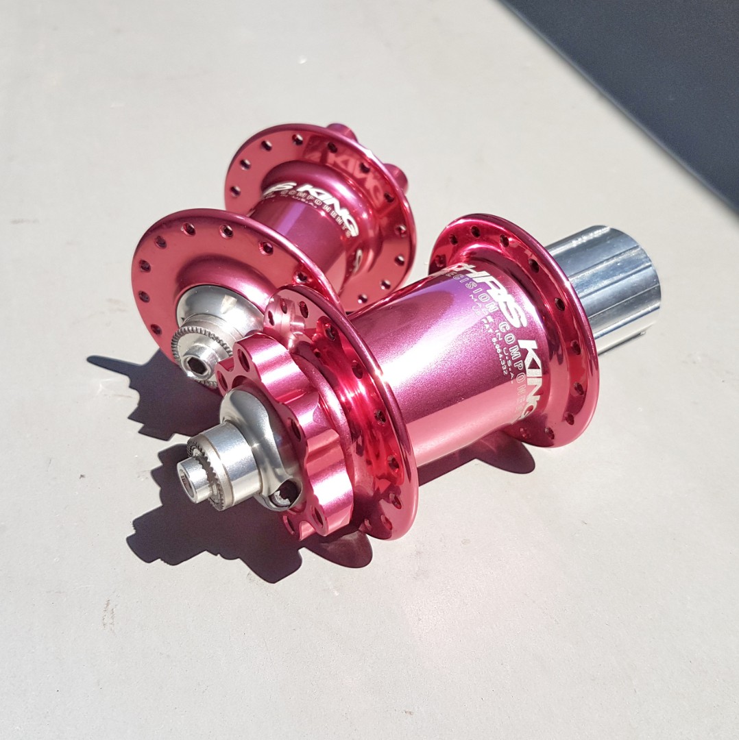 Pink mtb 2025 hubs
