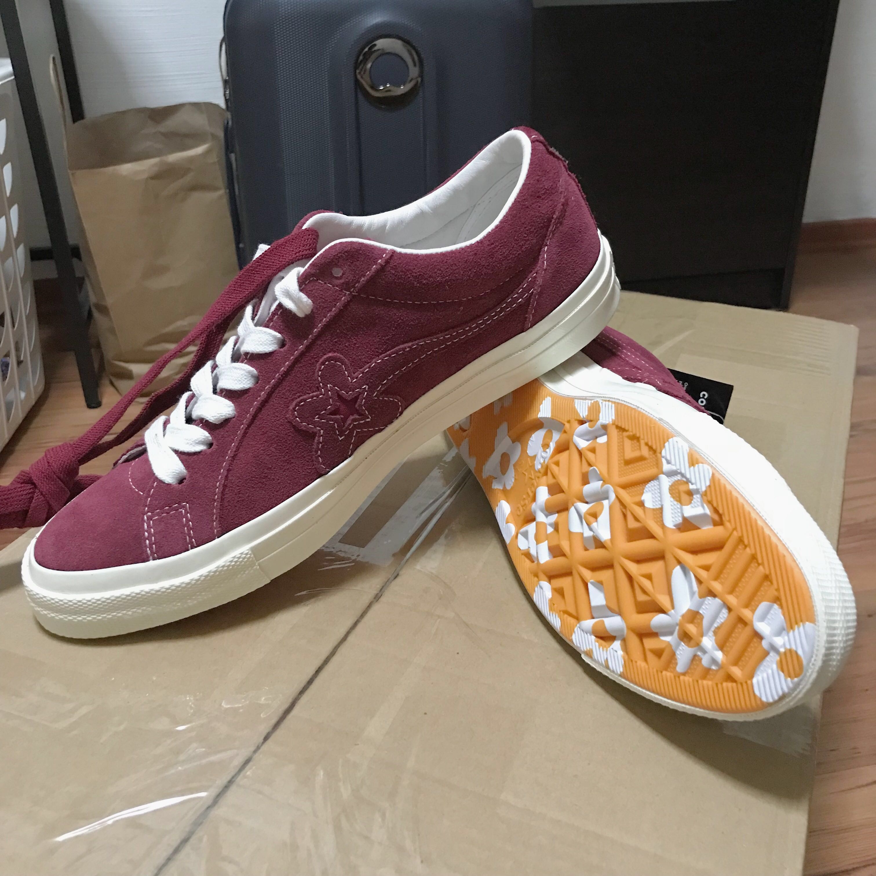 Golf le top fleur maroon