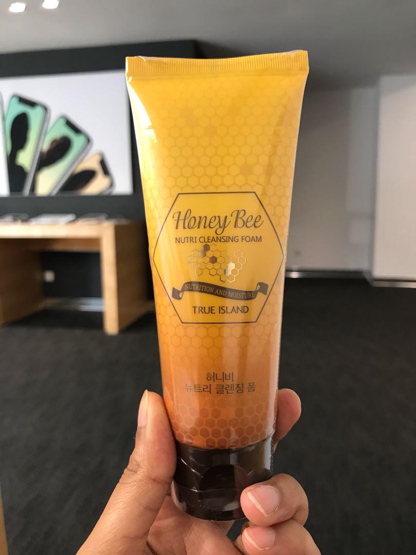 bee face wash