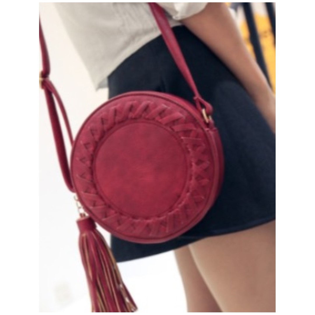 circle sling bag