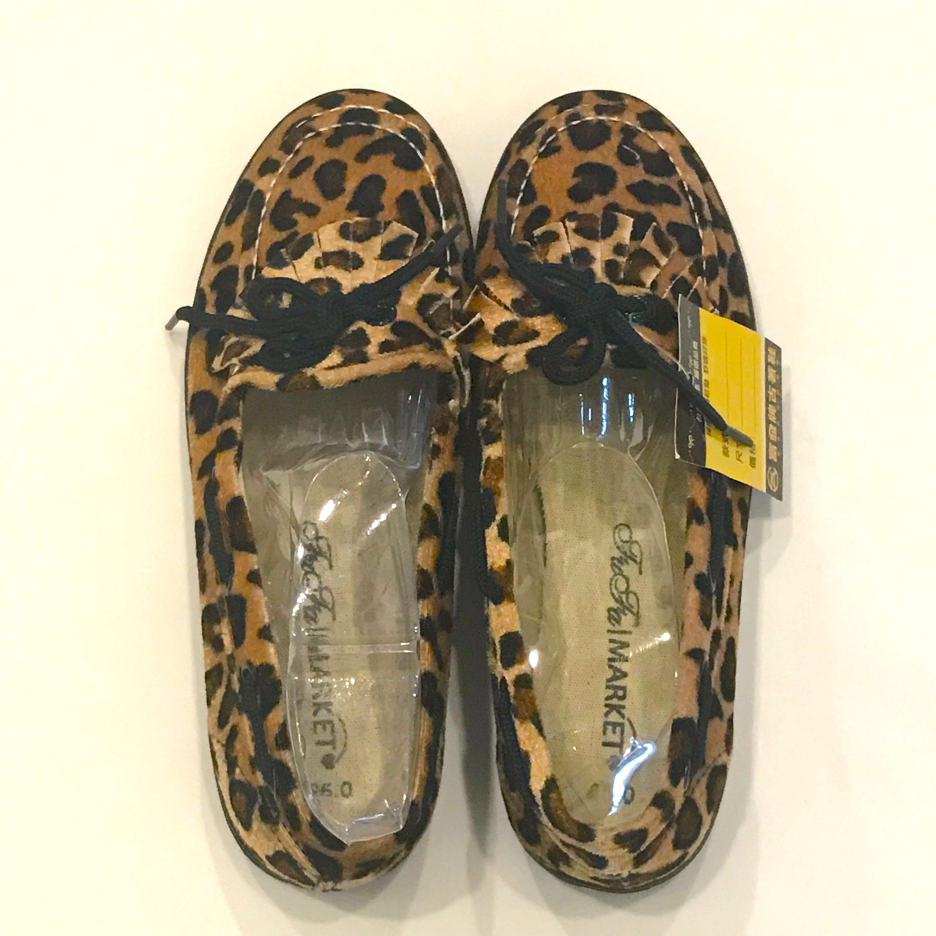 loafers print