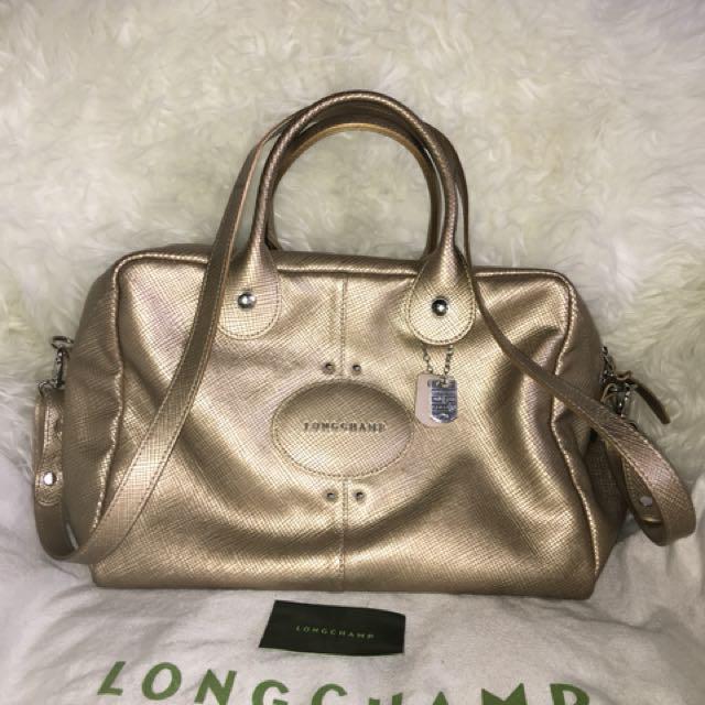 Longchamp Quadri Large Gold Authentic Bag Db Cc No Barter Size 33 X 16 X 23 Cm Fesyen Wanita Tas Dompet Di Carousell
