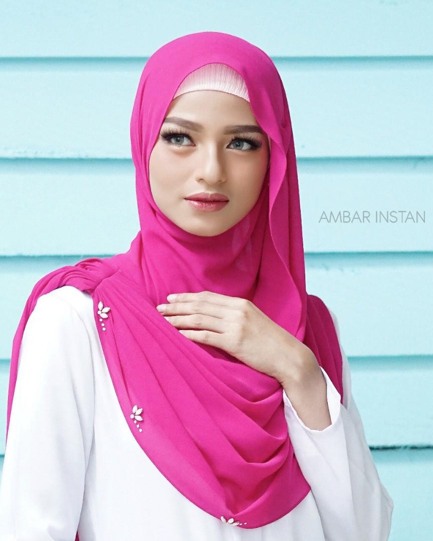 Maryam's Diamond Style Chiffon Collection Hijab Set