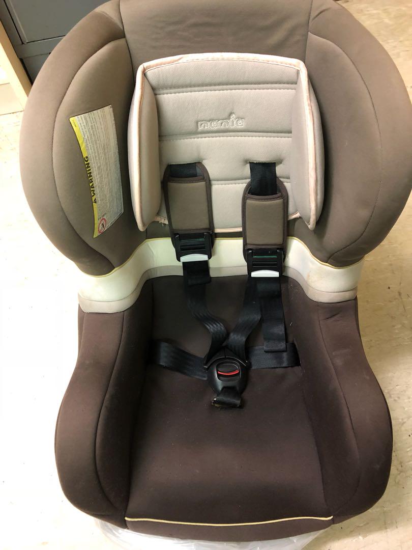 type d9 car seat