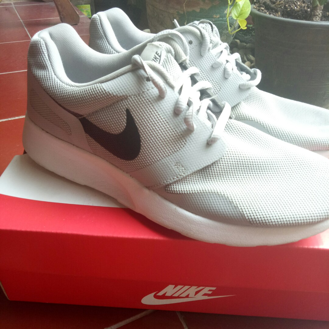 nike kaishi run grey