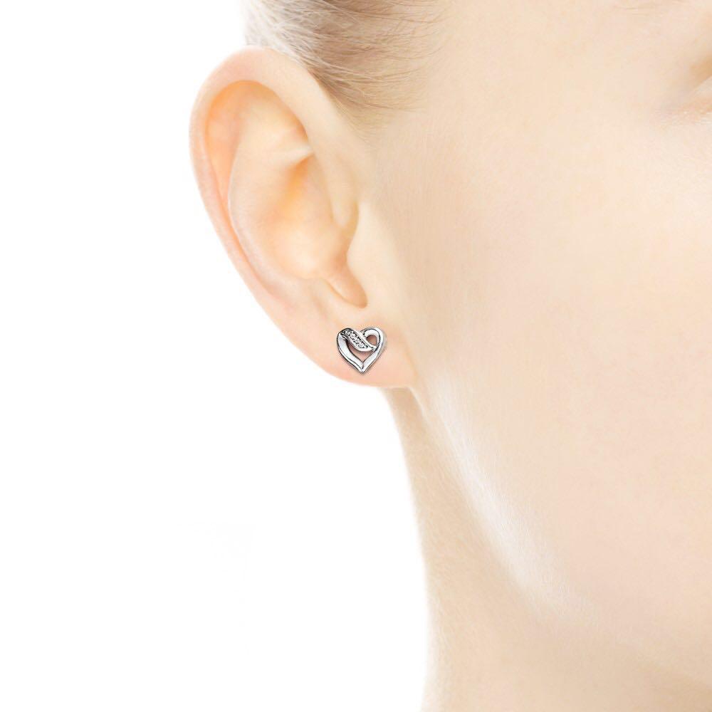 Ribbon of clearance love stud earrings