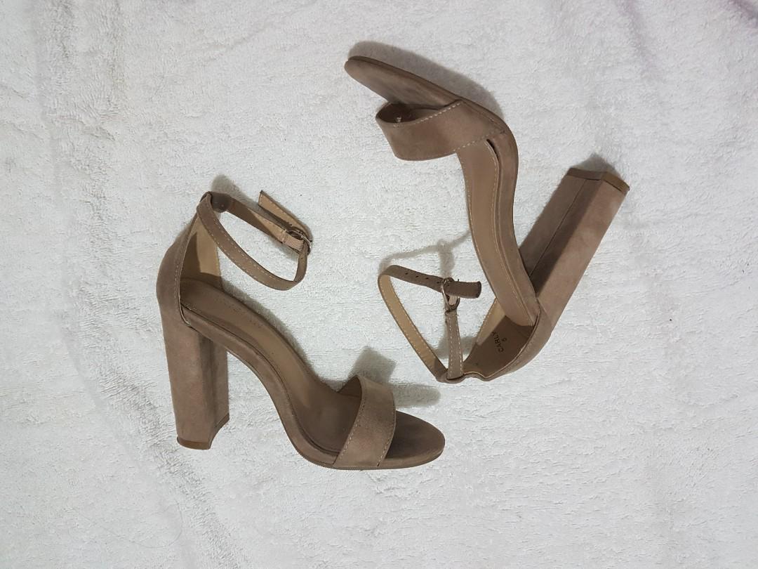 Parisian block heels 2025