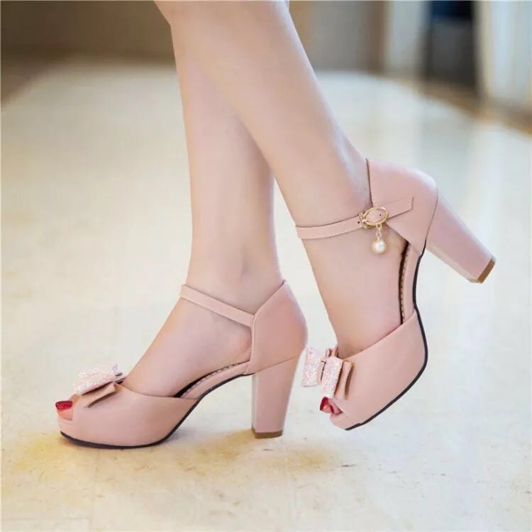 pink heels with pearls