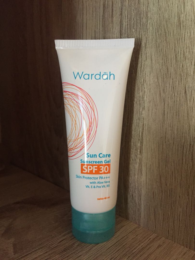 Wardah Sun Care Sunscreen Gel Spf 30 Health Beauty Skin Bath
