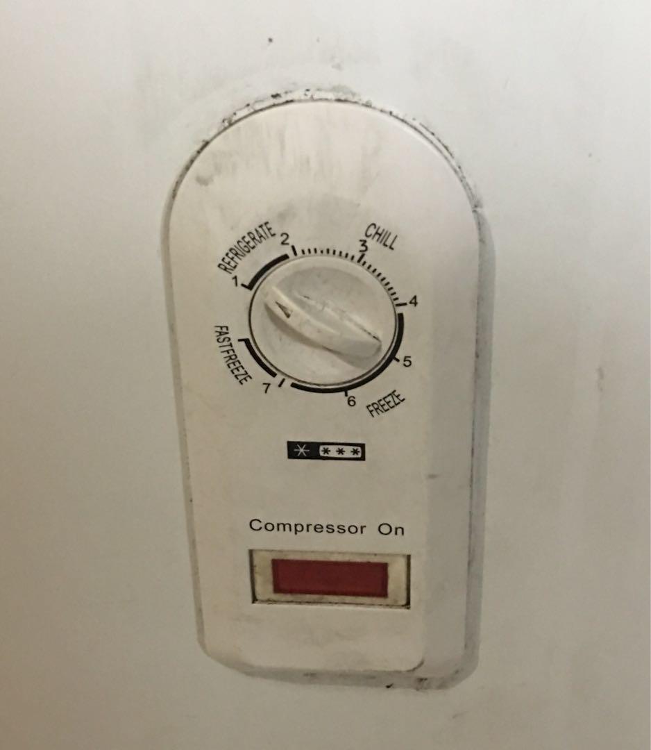 Affordable almost new Fujidenzo chest Freezer less than 10k in quezon