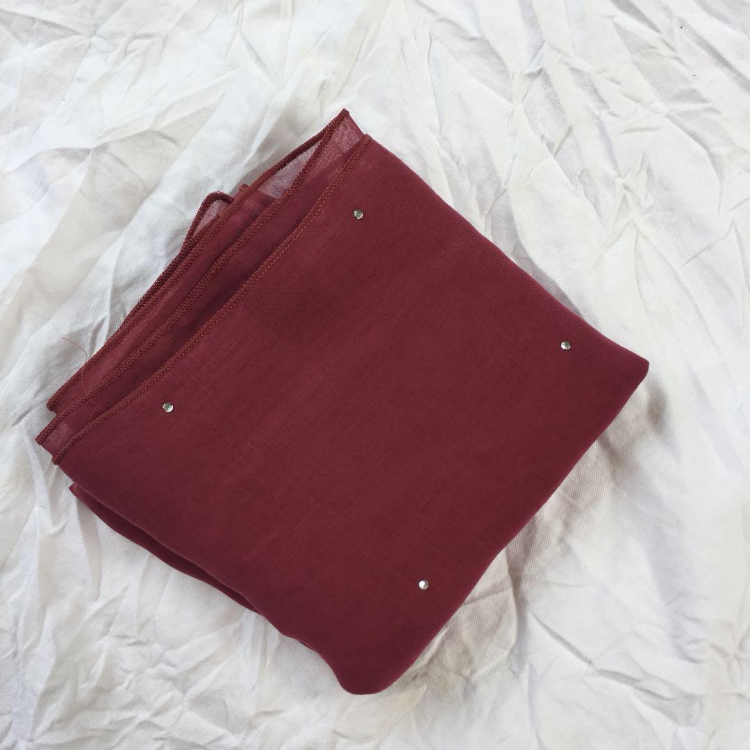 Bawal Manik Tabur Muslimah Fashion Scarves On Carousell