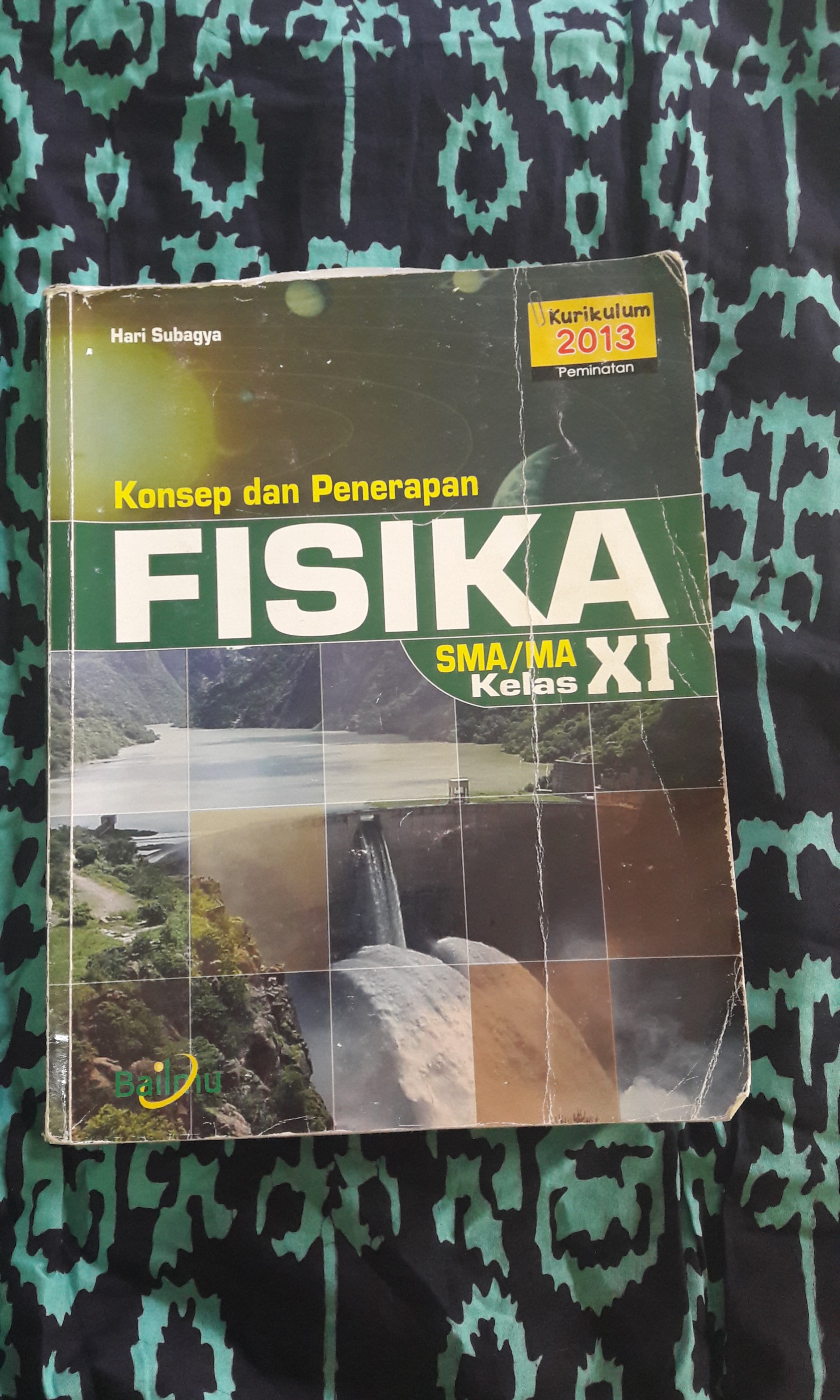 Buku Fisika Persiapan Un Sma Dan Sbmptn Saintek Maudecay Buku