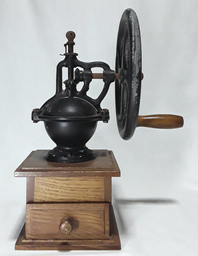 Classic Vintage Manual Hand Crank Coffee Grinder Home Appliances