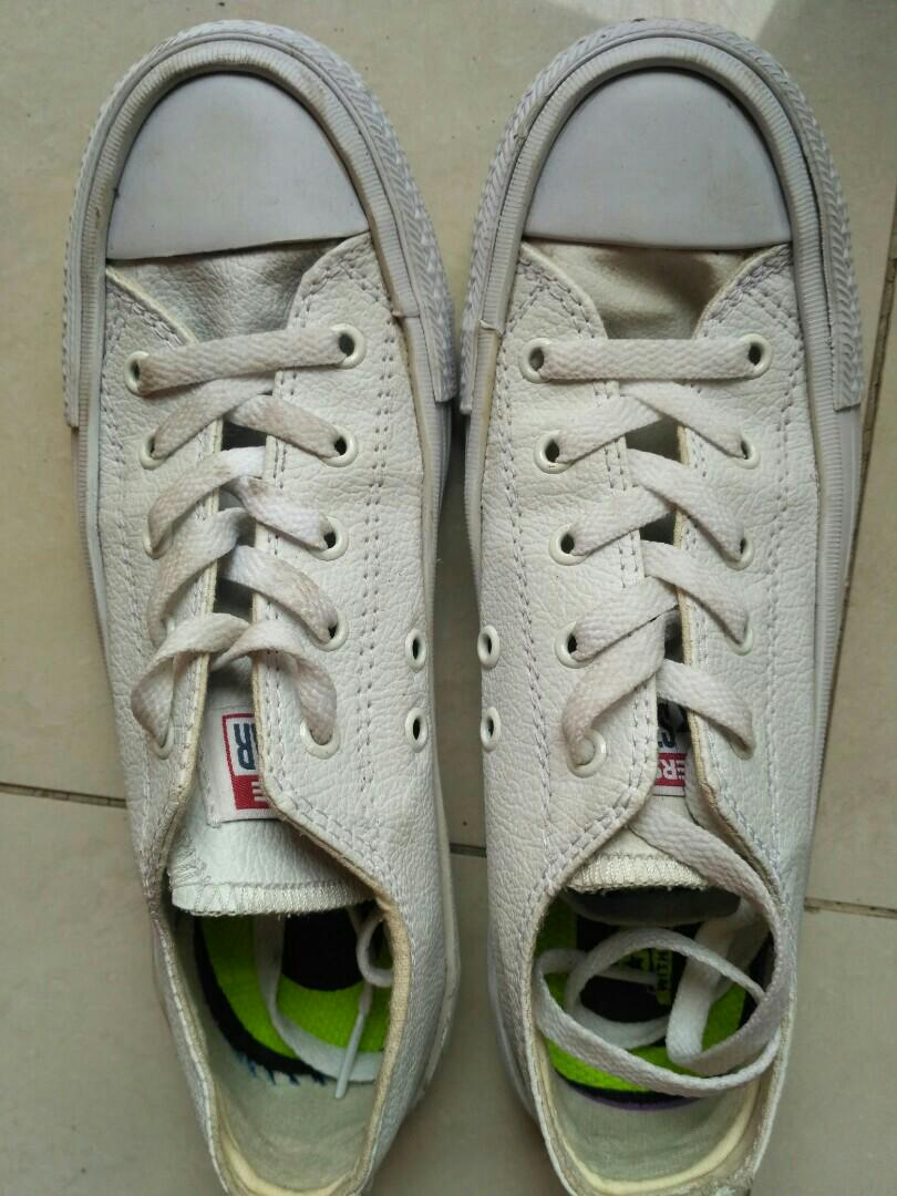 Converse Putih Kw Womens Fashion Womens Shoes On Carousell