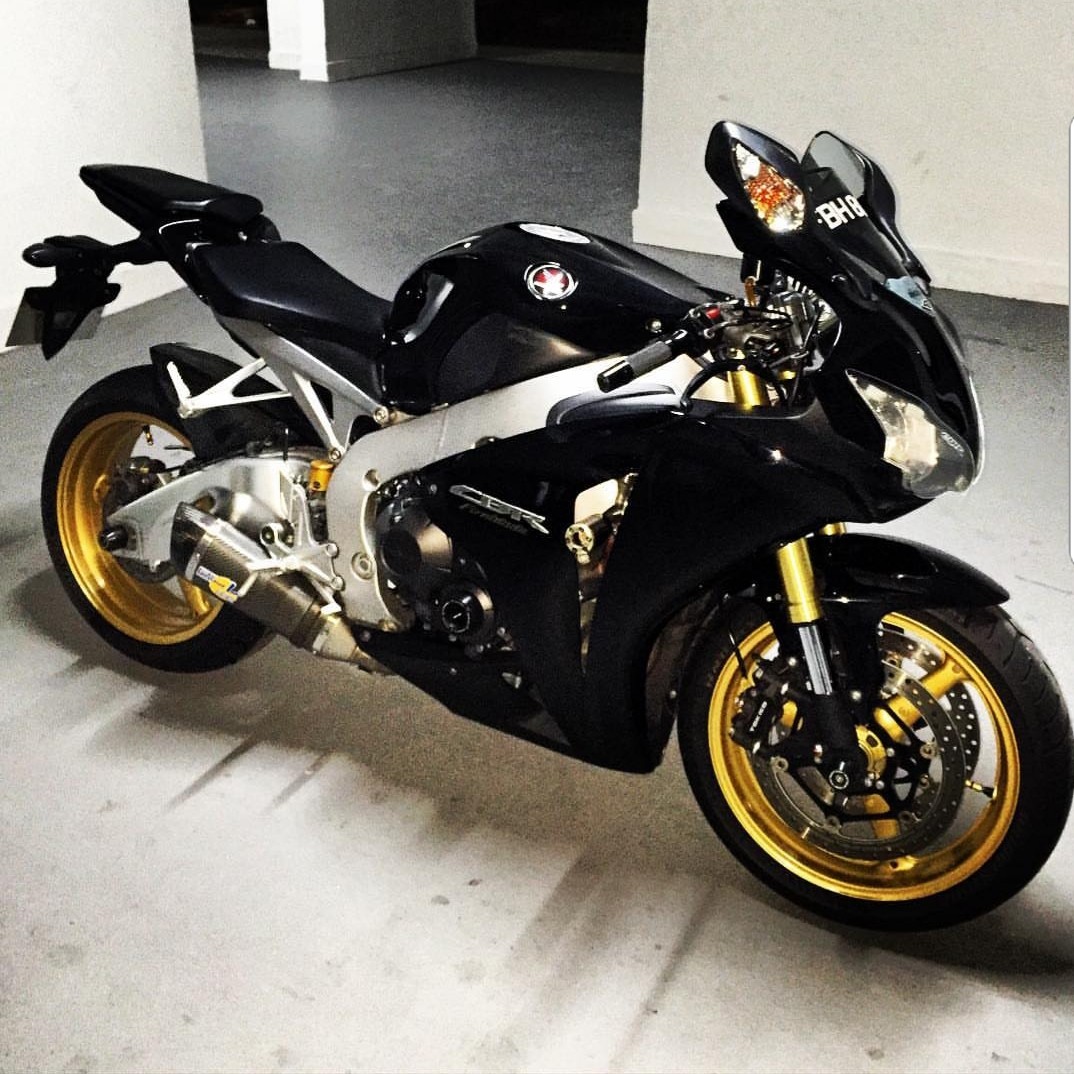 2010 cbr1000rr shop