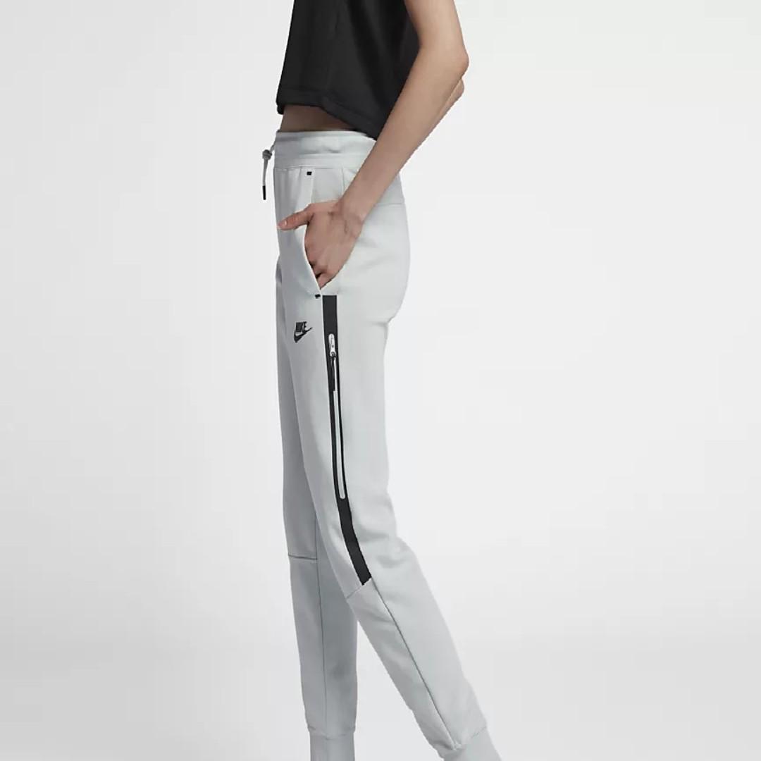 nike tech fleece barely grey