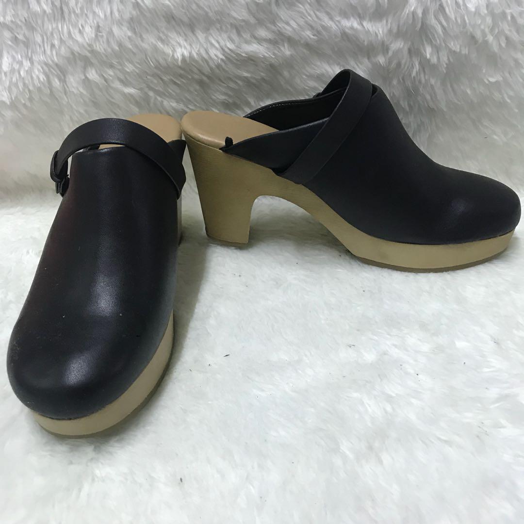 old navy clog