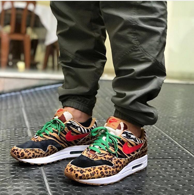 clásico Arturo famoso Reserved) US12 Nike x Atmos Air Max 1 DLX Animal Pack 2.0, Men's Fashion,  Footwear, Sneakers on Carousell