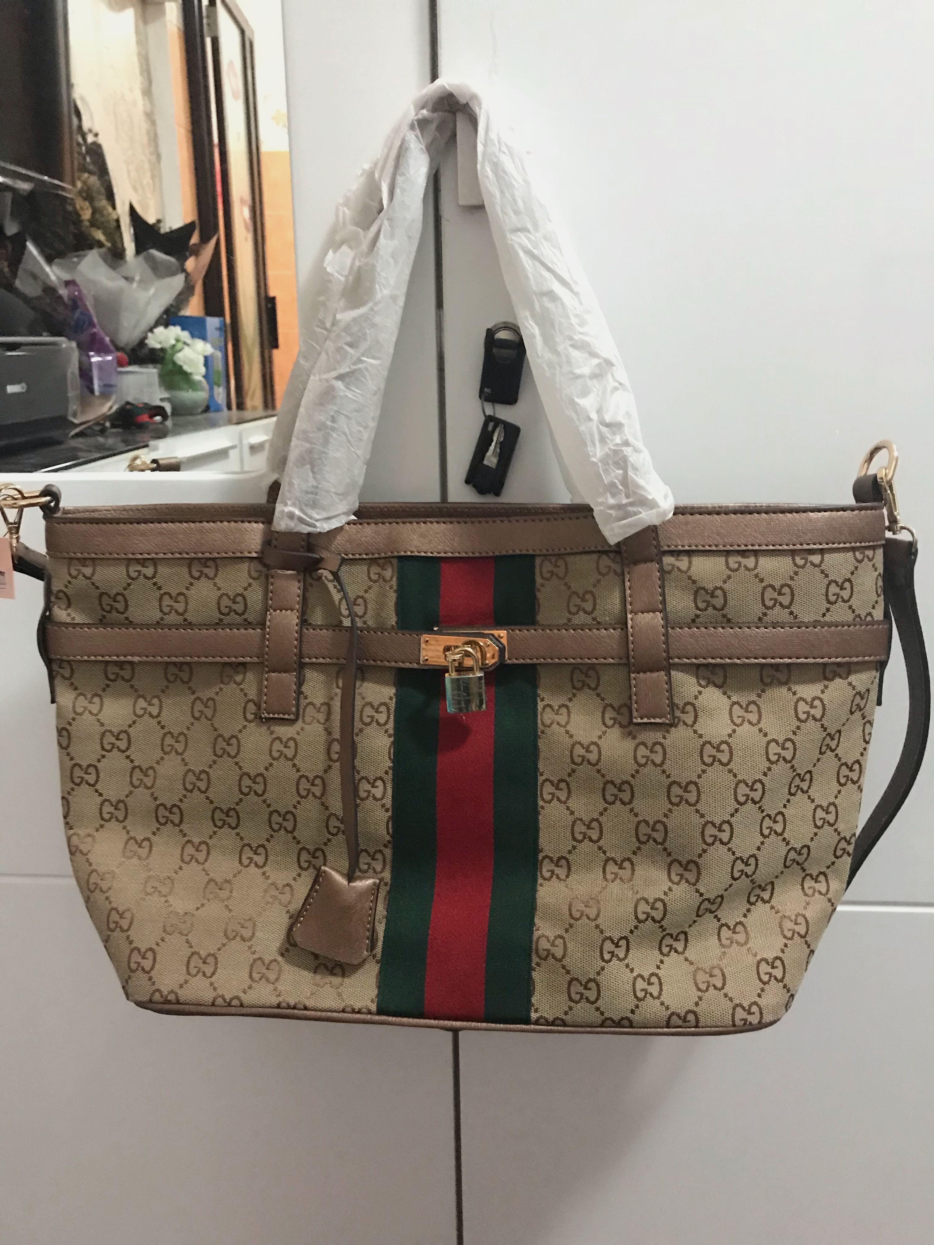 tas gucci tote bag