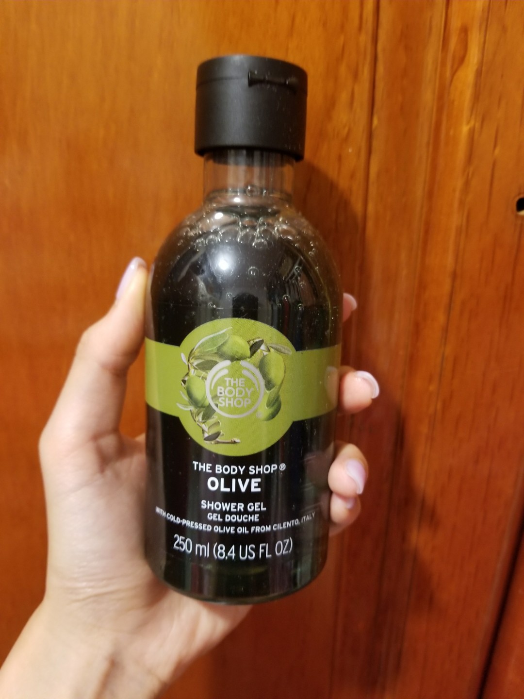 The Body Shop Olive shower gel 250ml 30, 美容＆化妝品, 沐浴＆身體護理, 沐浴及身體護理 身體