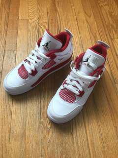 Jordan 4s