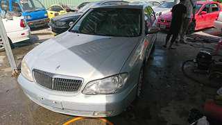 Nissan a33